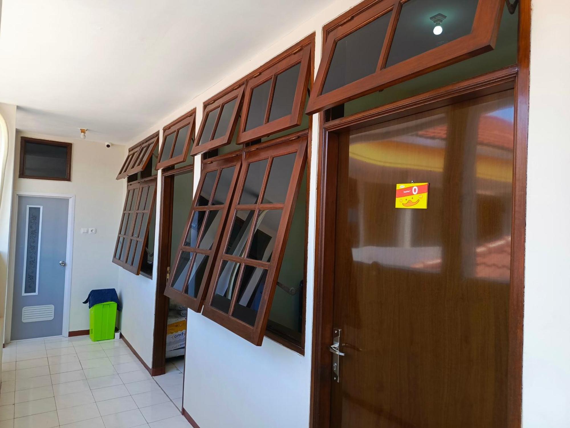 Bebek Kuning Residence Blimbing  المظهر الخارجي الصورة